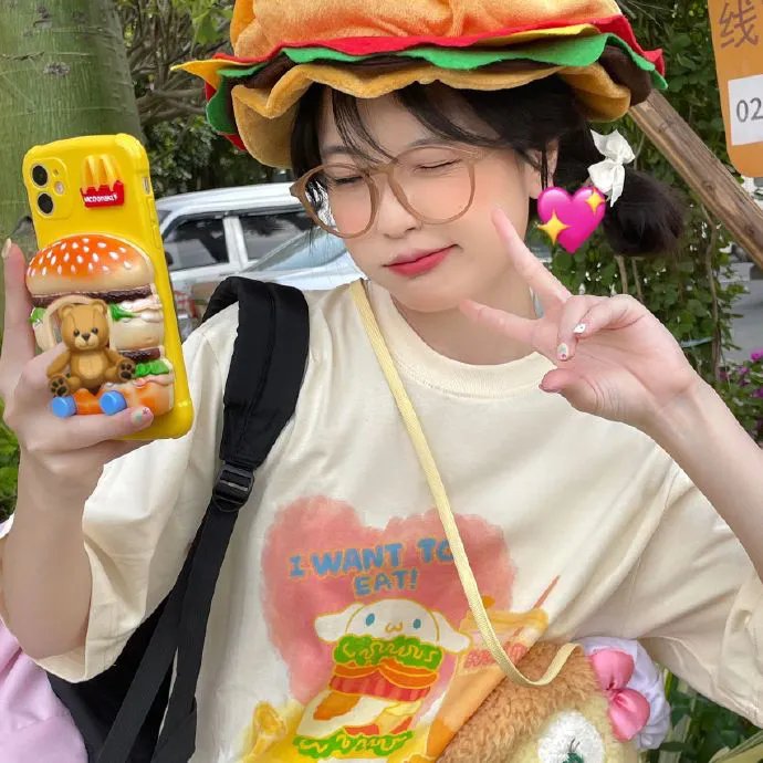 达芙妮·基恩
